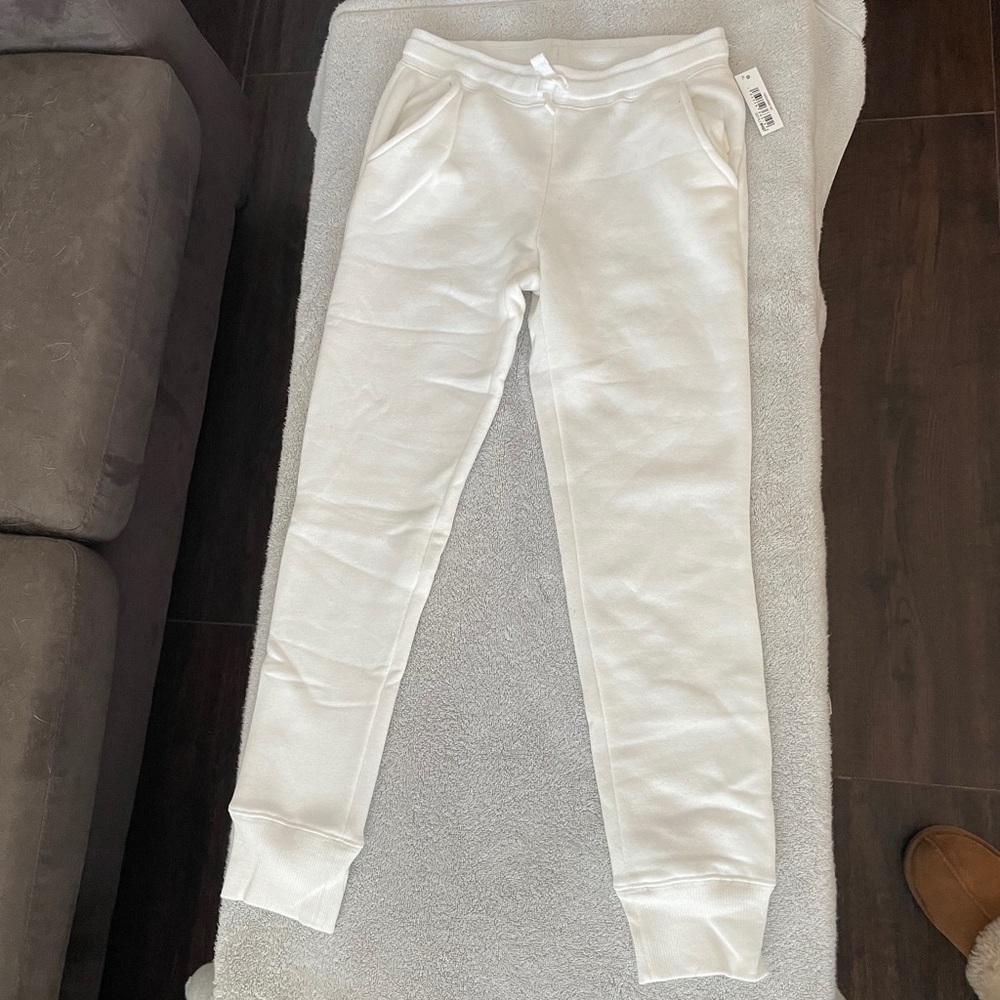 White joggers